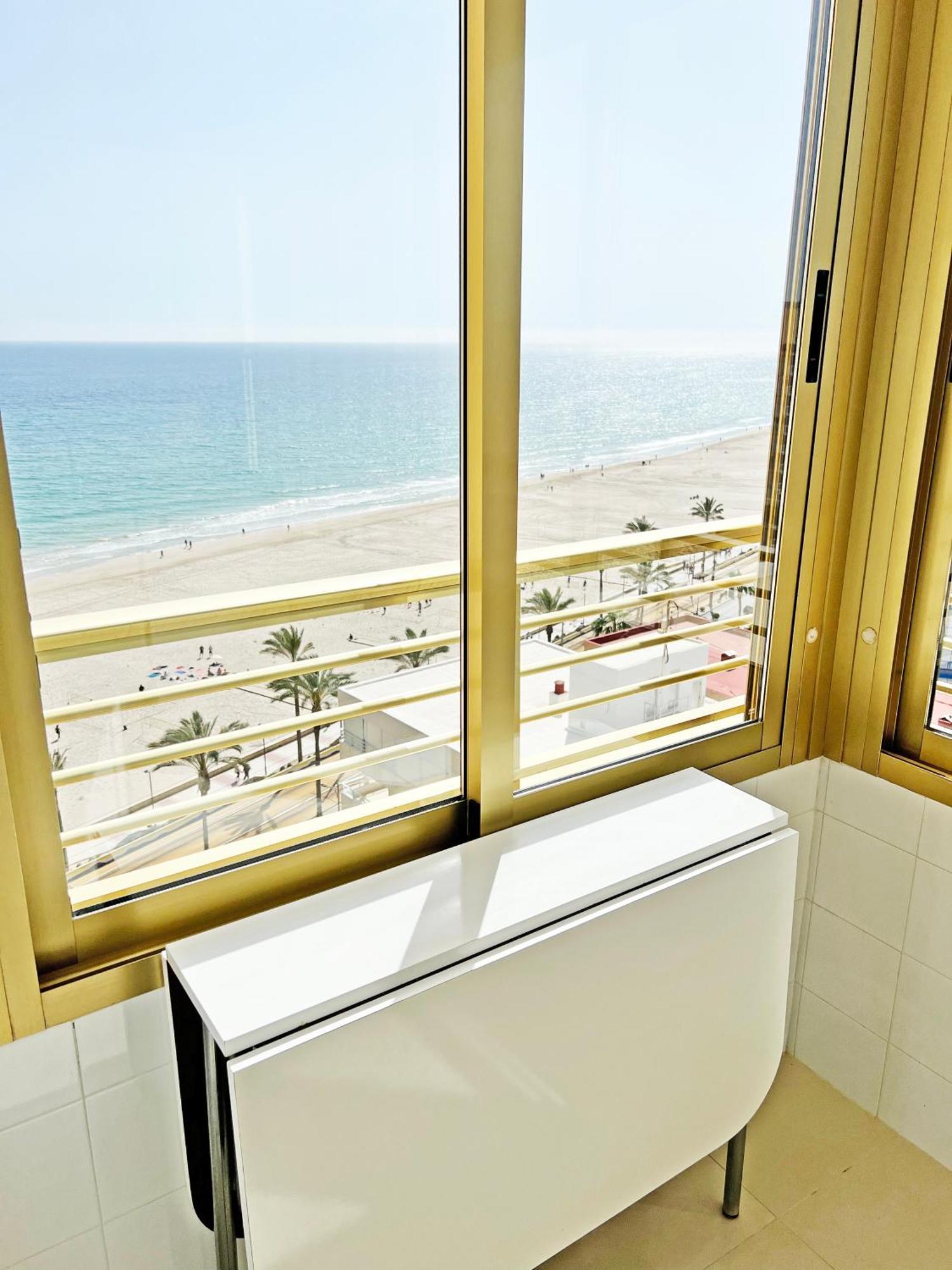 شقة Oasis Frente Al Mar. Parking Gratis إل كامبيلو المظهر الخارجي الصورة
