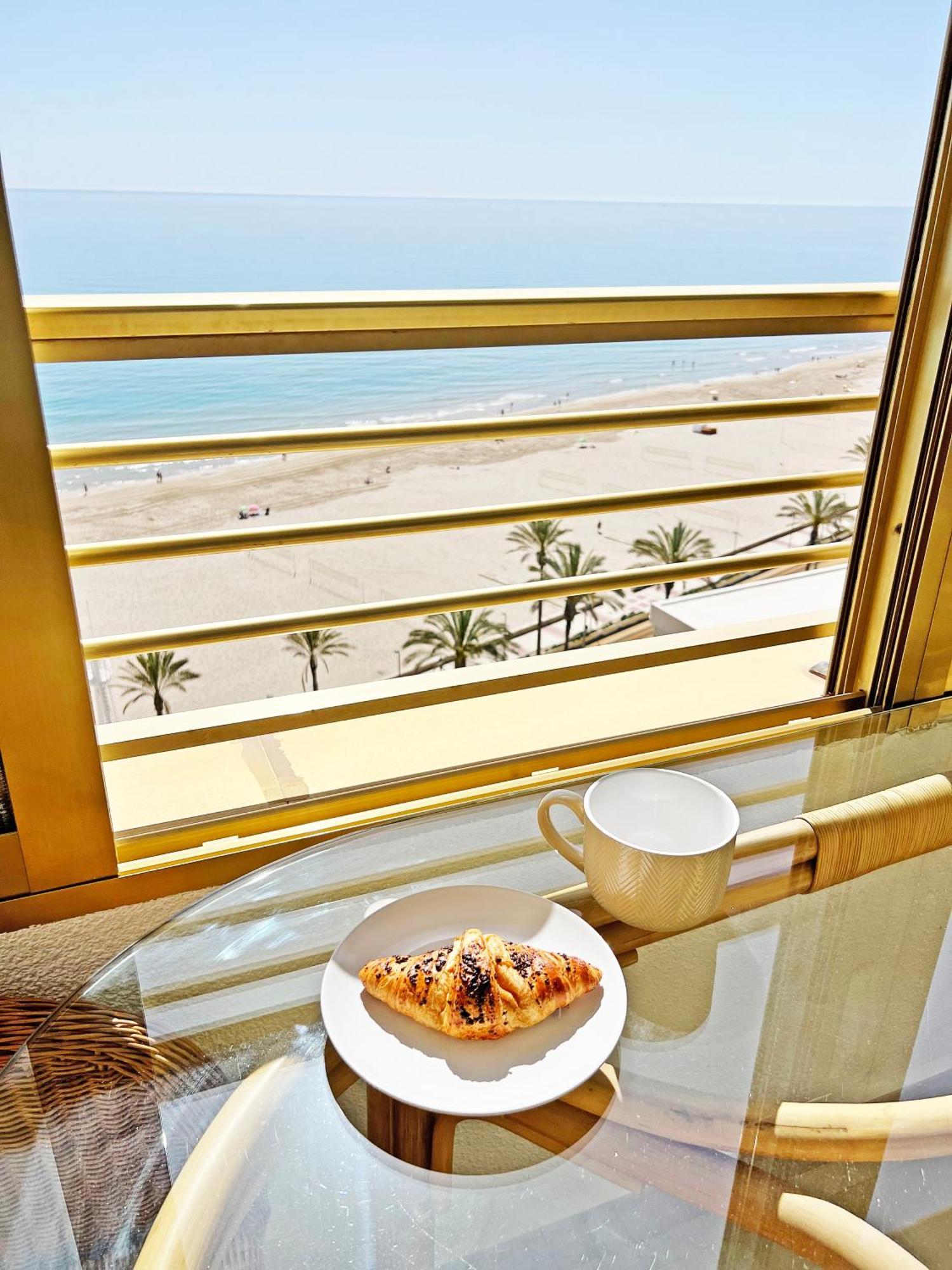 شقة Oasis Frente Al Mar. Parking Gratis إل كامبيلو المظهر الخارجي الصورة