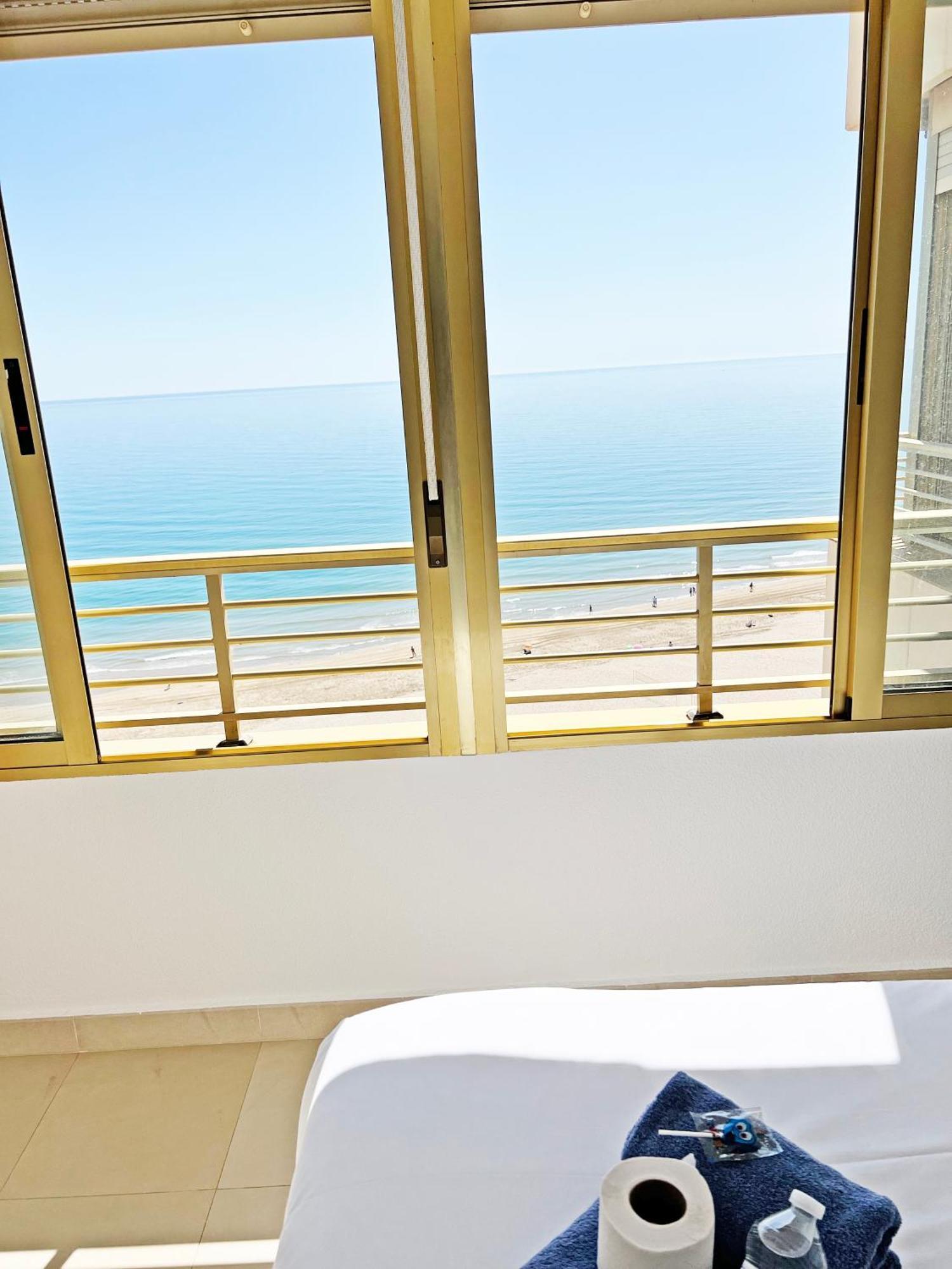 شقة Oasis Frente Al Mar. Parking Gratis إل كامبيلو المظهر الخارجي الصورة