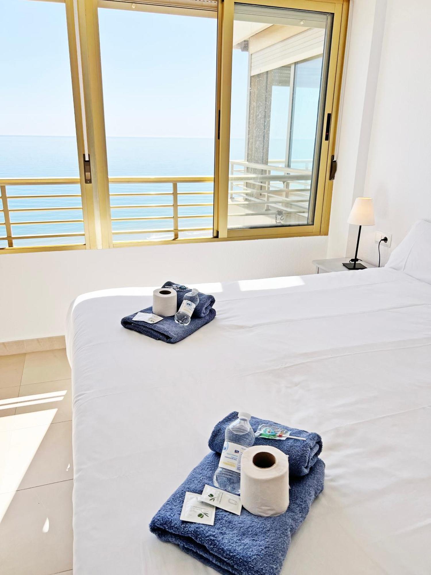 شقة Oasis Frente Al Mar. Parking Gratis إل كامبيلو المظهر الخارجي الصورة