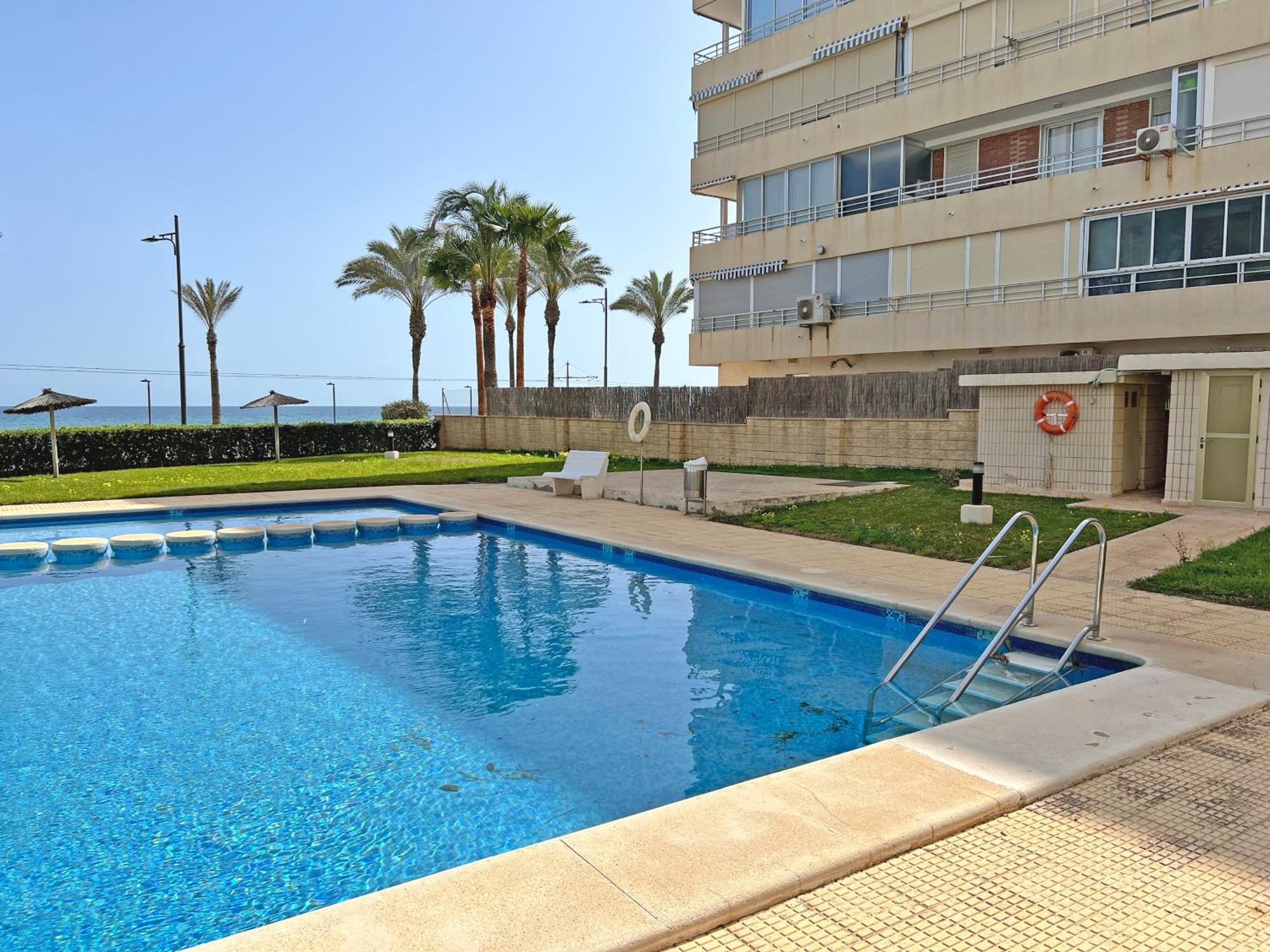 شقة Oasis Frente Al Mar. Parking Gratis إل كامبيلو المظهر الخارجي الصورة
